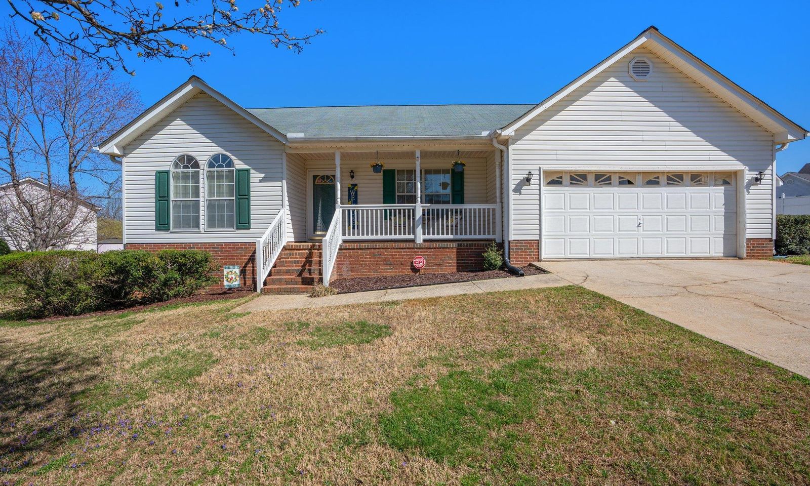 Main image of property at 6 Duer Way, Greer, SC 29651