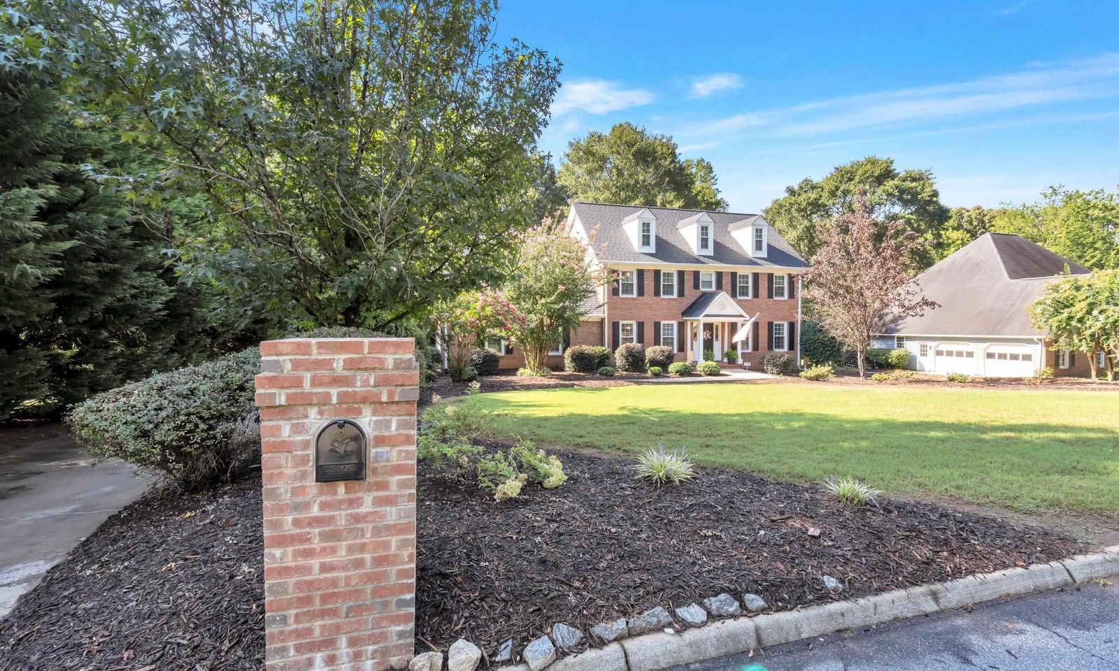 Property image 2 at 107 Linkside Drive, Taylors, SC 29687