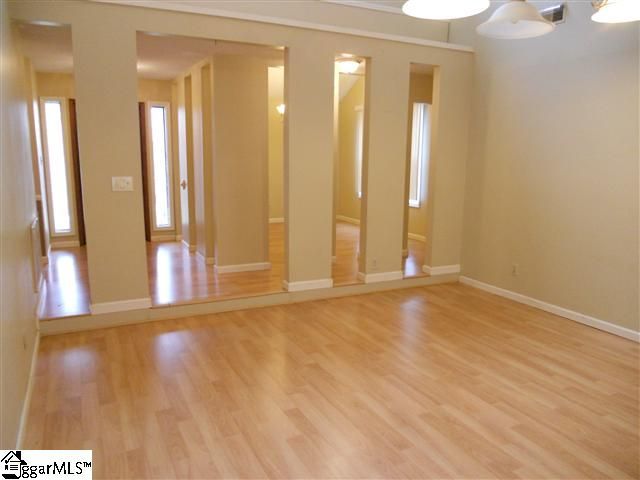 Property image 3 at 136 Chestnut Lake Dr, Inman, SC 29349