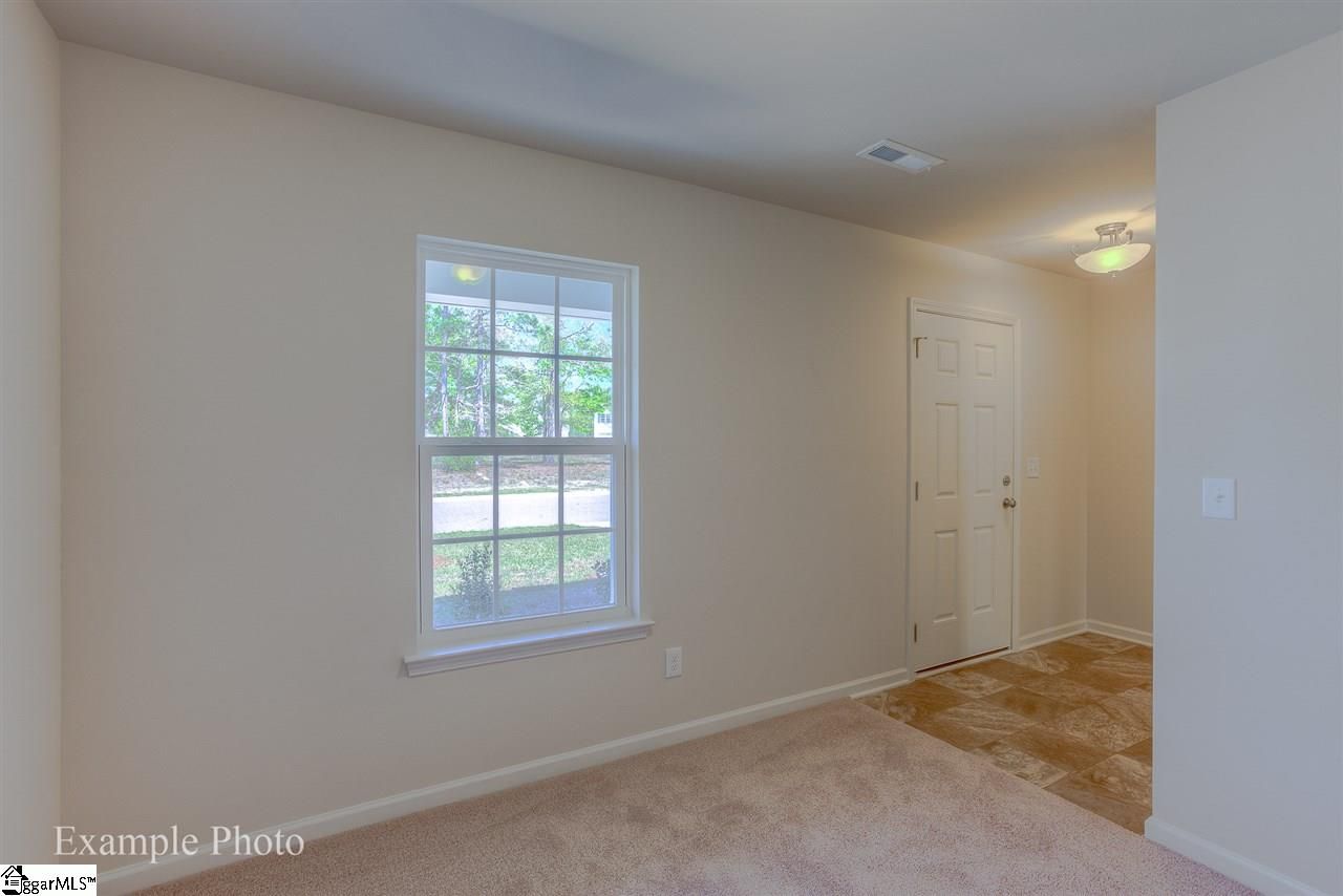 Property image 5 at 128 Vermillian Drive, Spartanburg, SC 29334
