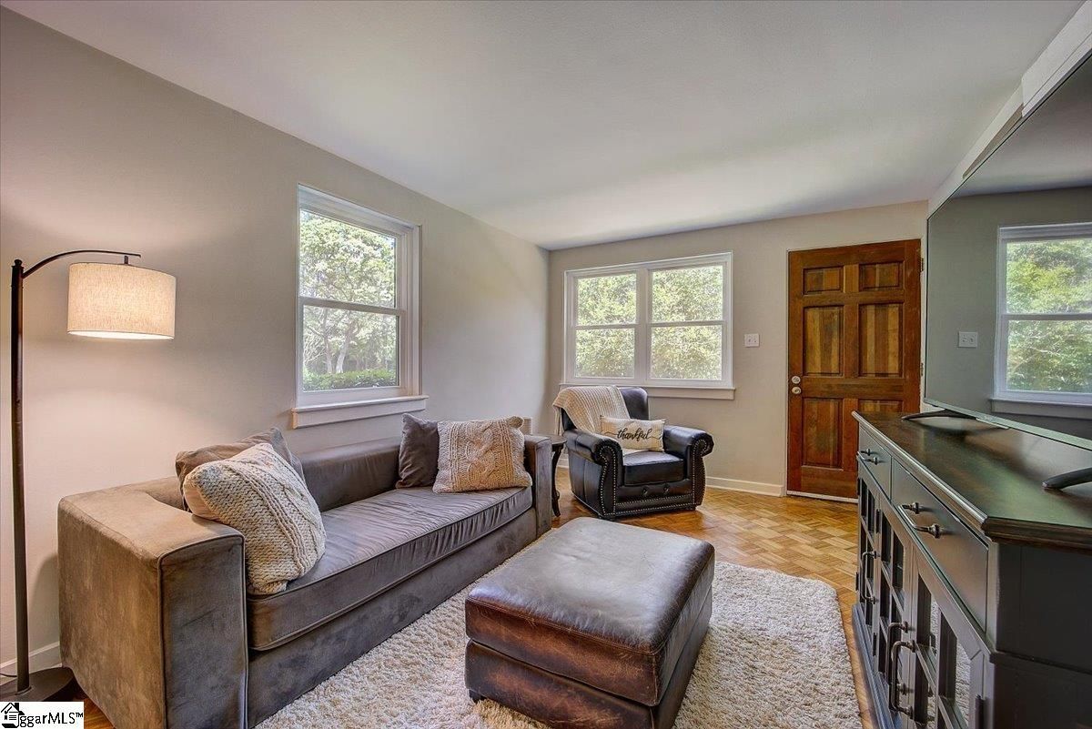 Property image 5 at 52 Faris Circle, Greenville, SC 29605