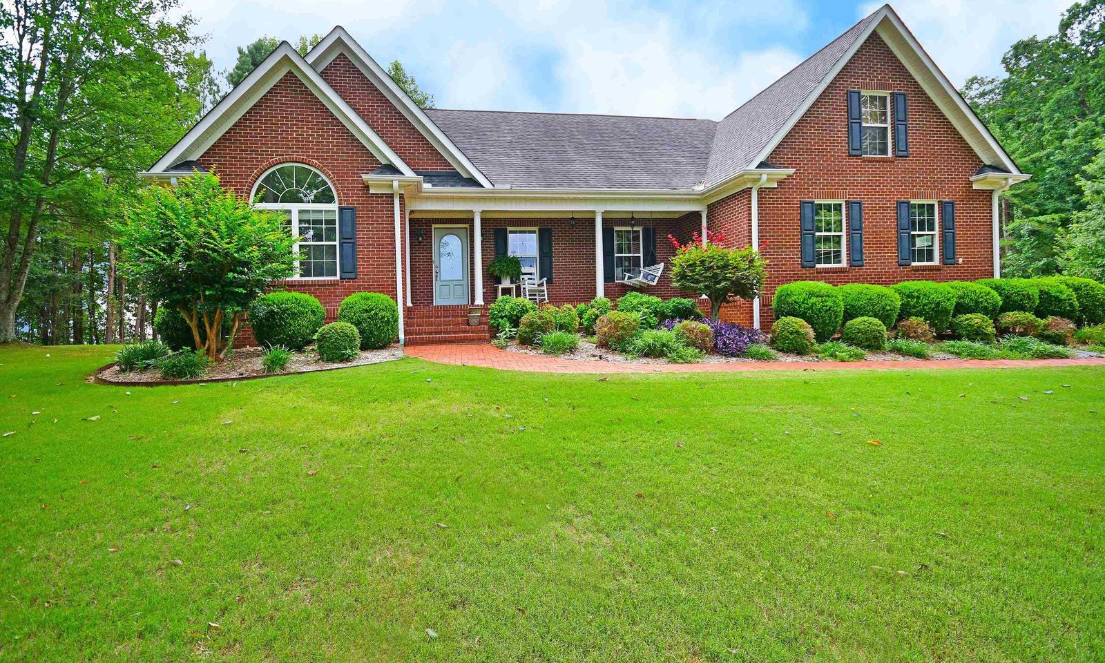Property image 1 at 119 Devon Court, Easley, SC 29640