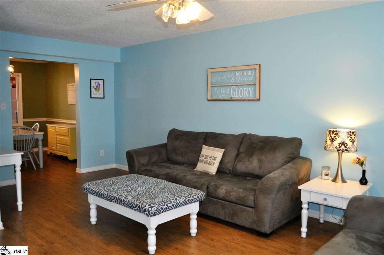 Property image 3 at 321 Old Towne Road, Spartanburg, SC 29301