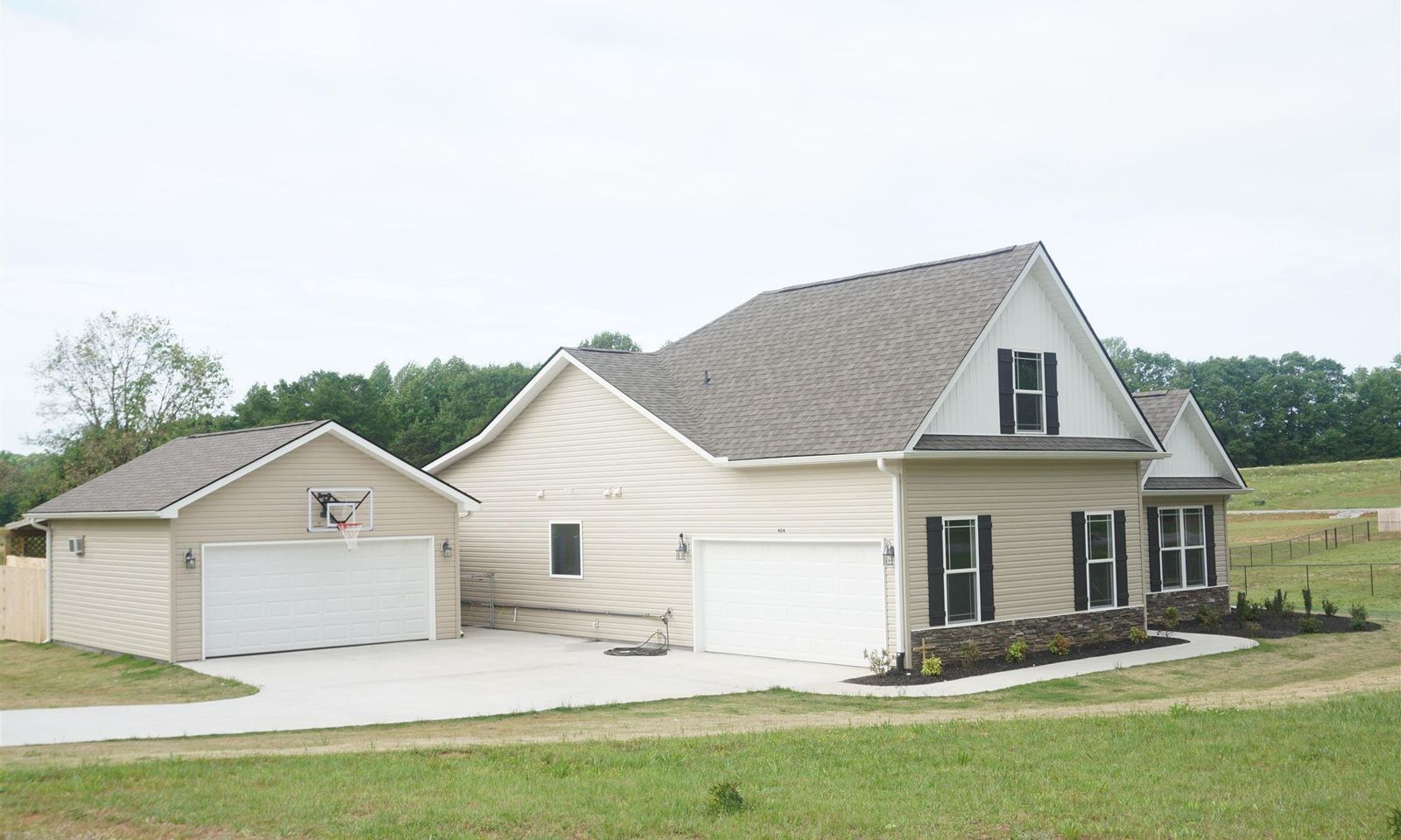 Property image 3 at 404 Old Liberty Pickens Road, Pickens, SC 29671