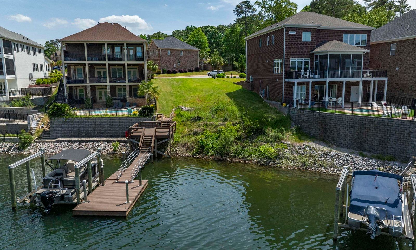 Main image of property at 180 Palm Point Drive, Columbia, SC 29212