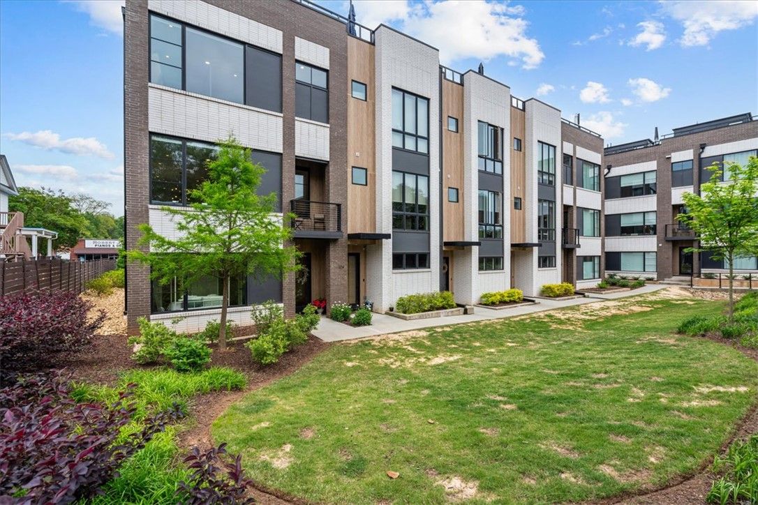 Property image 2 at 102 Noma Terrace Way, Greenville, SC 29601