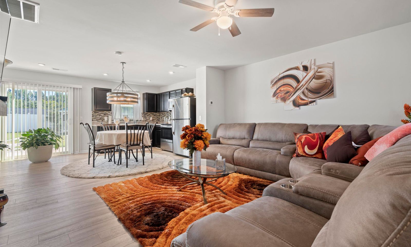 Property image 2 at 18 Tattershall Road, Greenville, SC 29605-6230