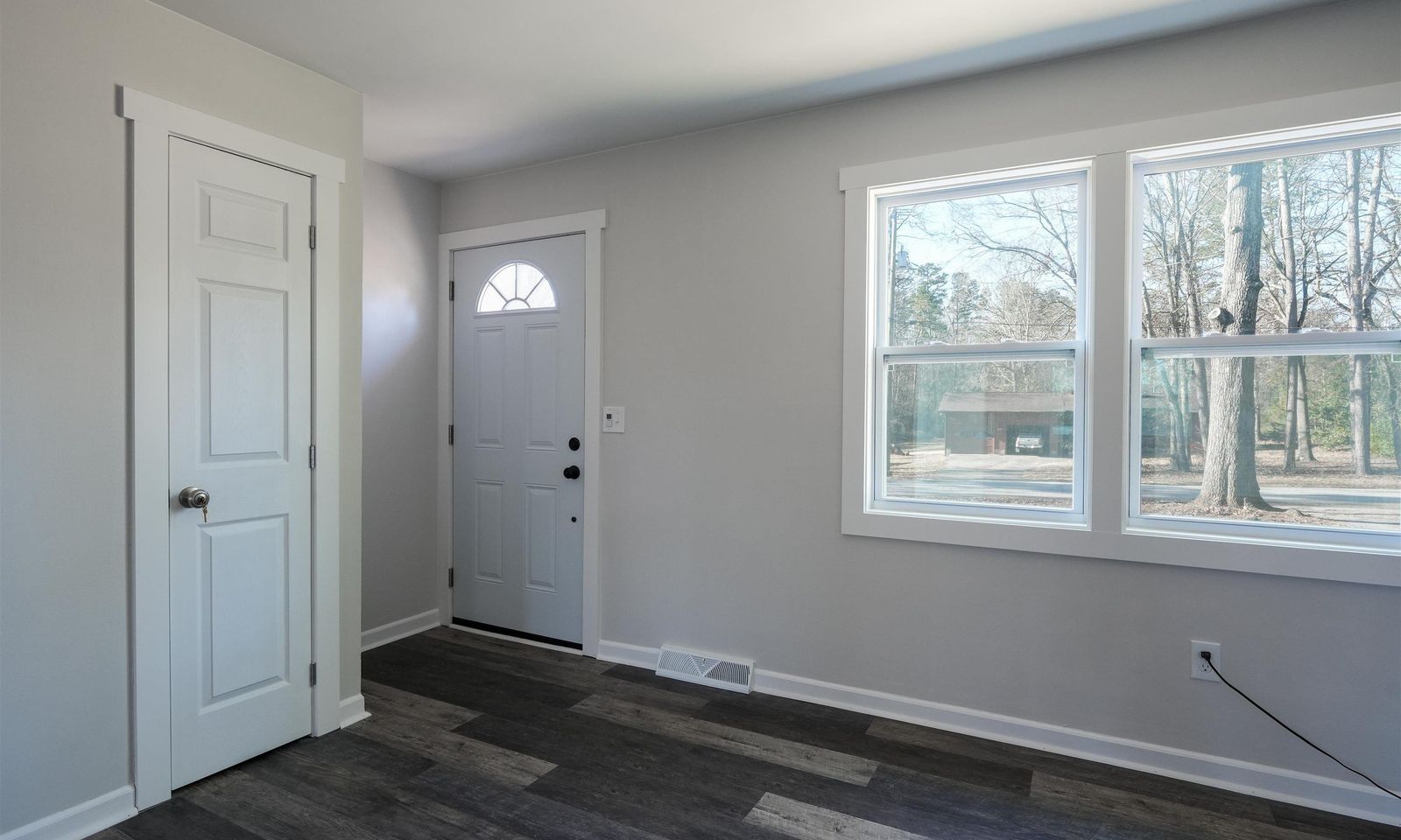 Property image 2 at 207 Barry Drive, Greer, SC 29650