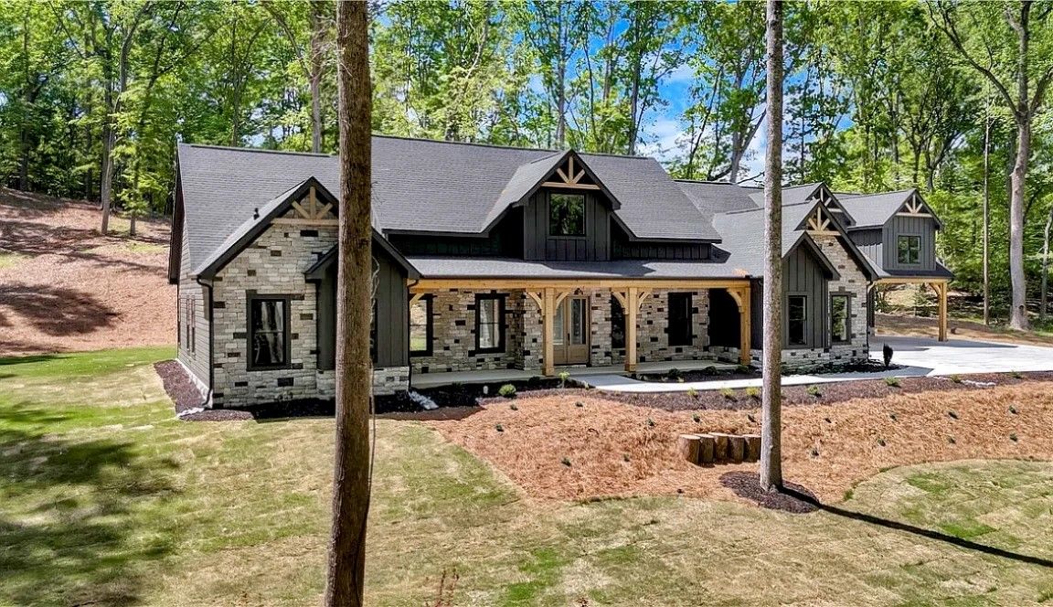 Property image 3 at 192 Graylyn Drive, Anderson, SC 29621
