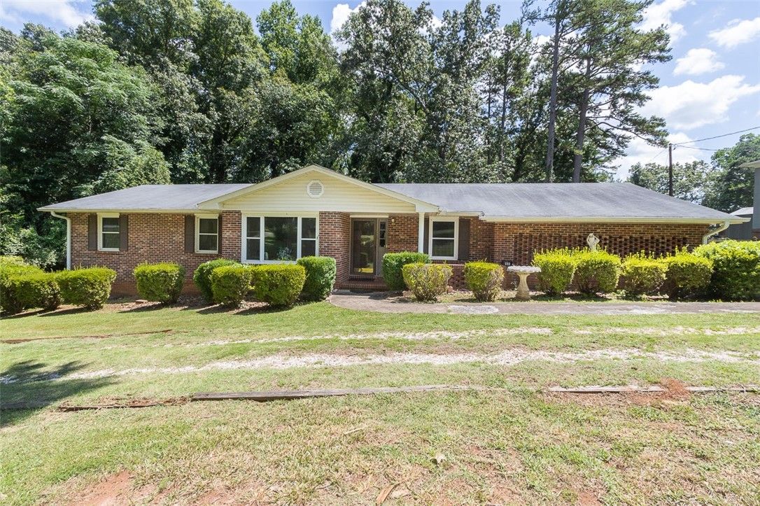 Property image 1 at 108 Nottingham Way, Anderson, SC 29621