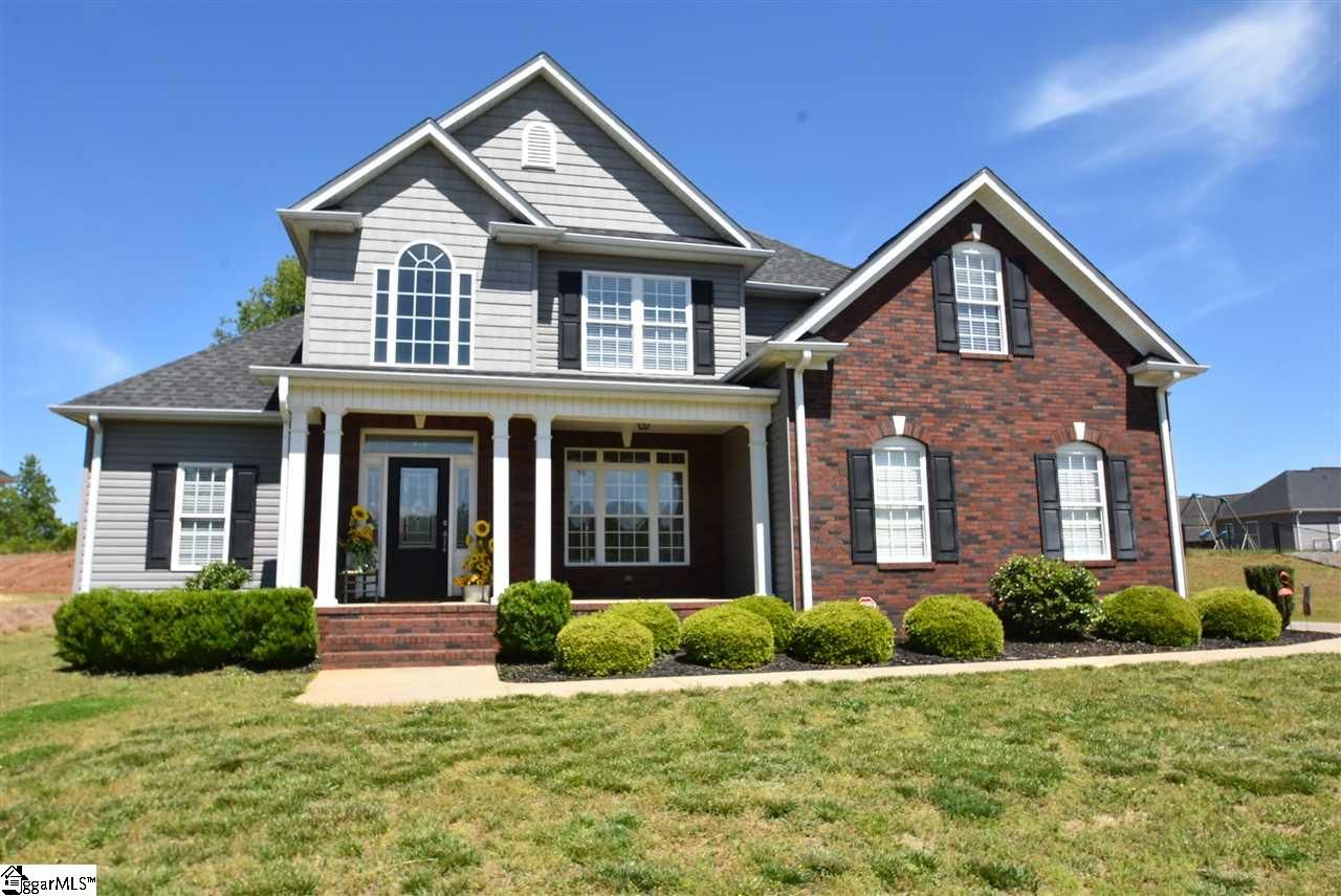 Property image 1 at 204 Saddle Creek Court, Greer, SC 29651
