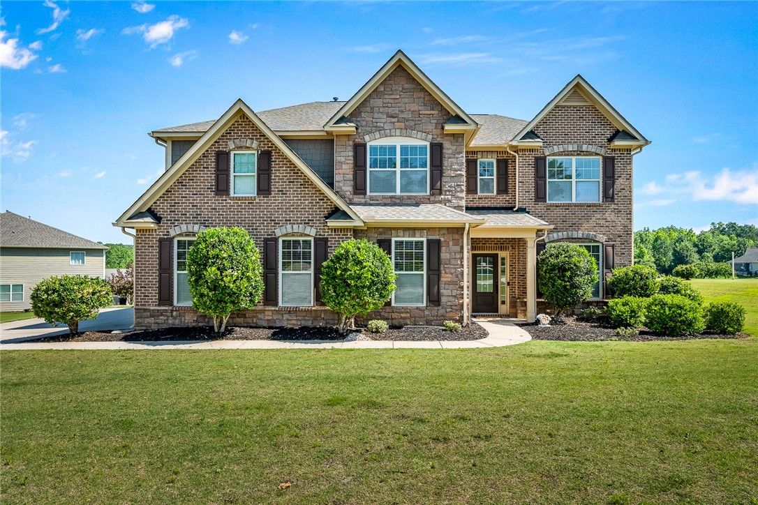 Property image 1 at 102 Rolling Meadow Court, Anderson, SC 29621