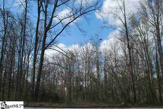 Property image 1 at 15 Country Squire Court, Greenville, SC 29615