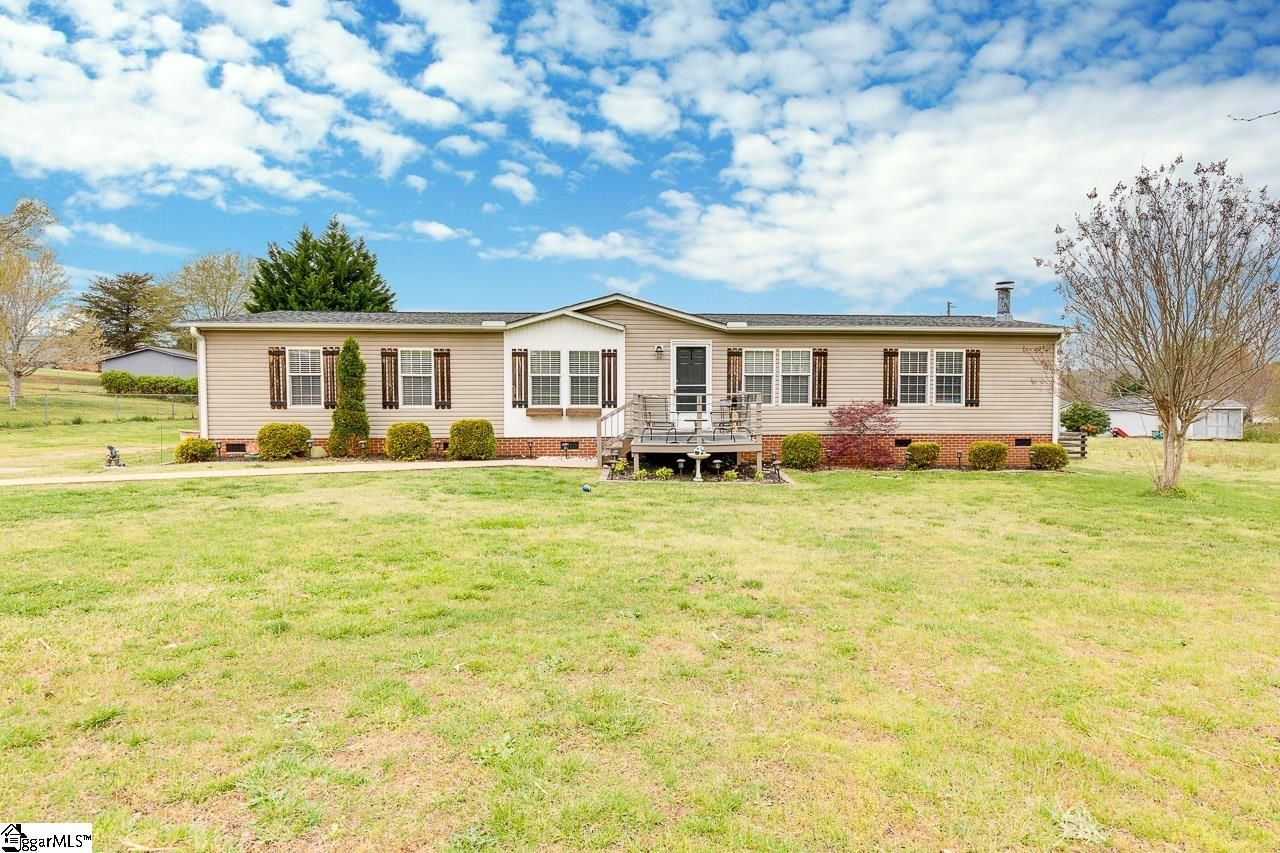 Property image 1 at 247 Perry Road, Greer, SC 29651