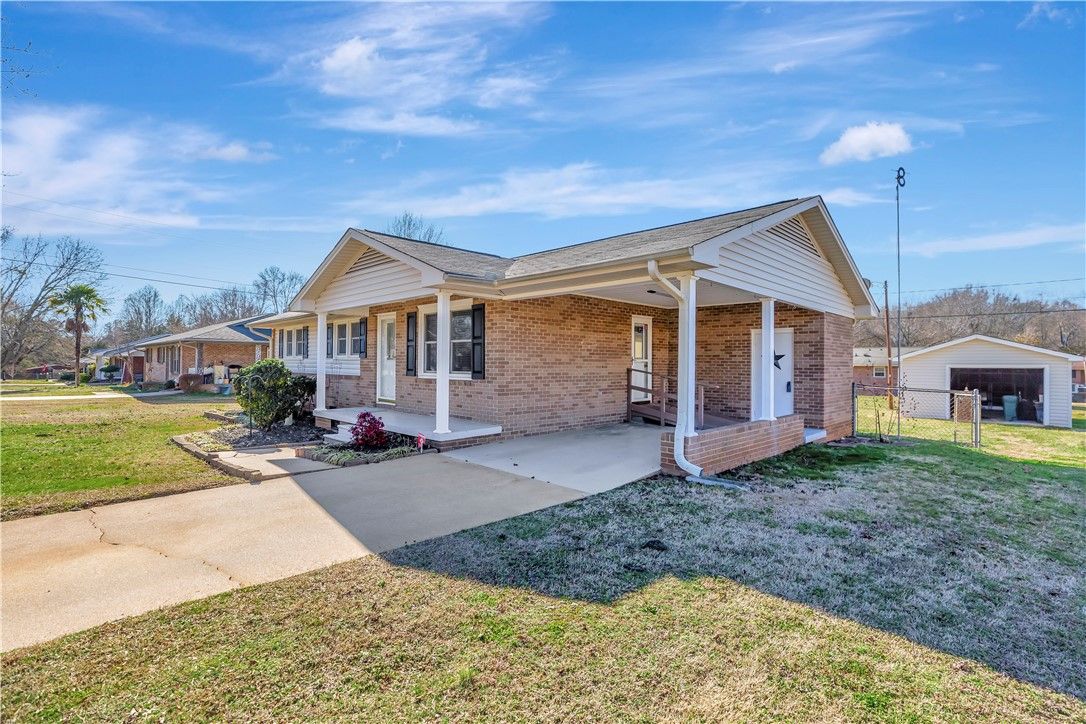 Property image 4 at 3512 Chipwood Drive, Anderson, SC 29624