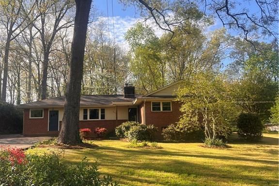 211 Highland Drive