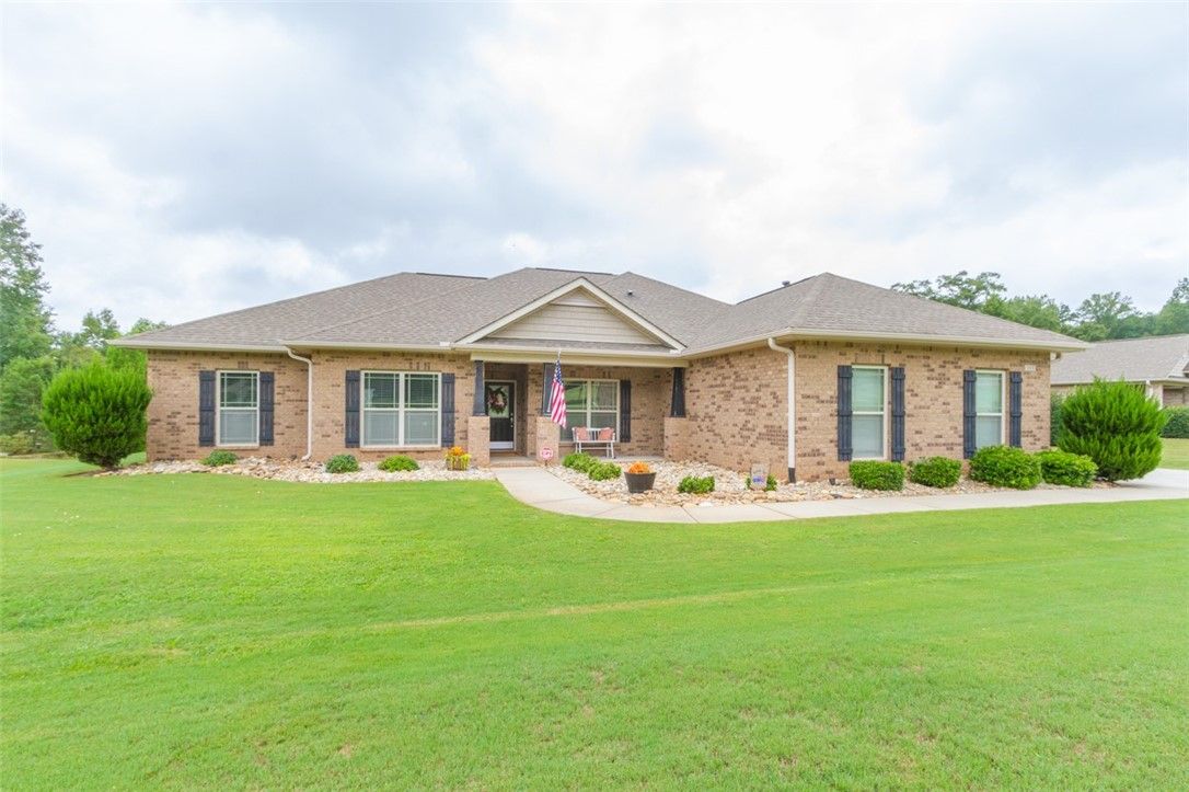 Property image 1 at 115 Baybrooke Lane, Anderson, SC 29621