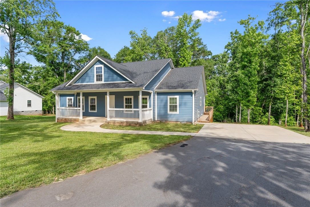 Property image 4 at 135 Boxwood Lane, Anderson, SC 29621