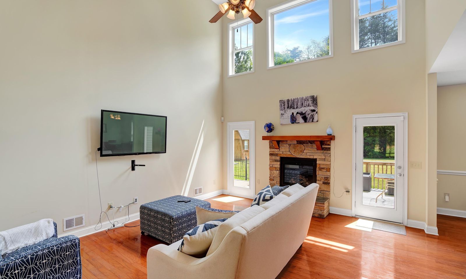 Property image 5 at 243 Holly Tree Circle, Duncan, SC 29334