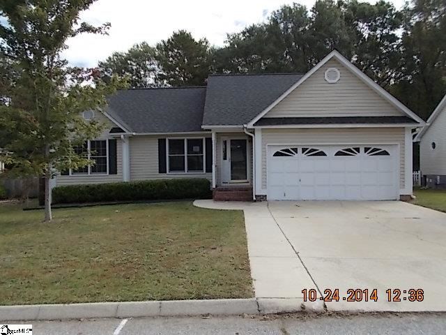 Main image of property at 302 Frostberry  Ct, Fountain Inn, SC 29644