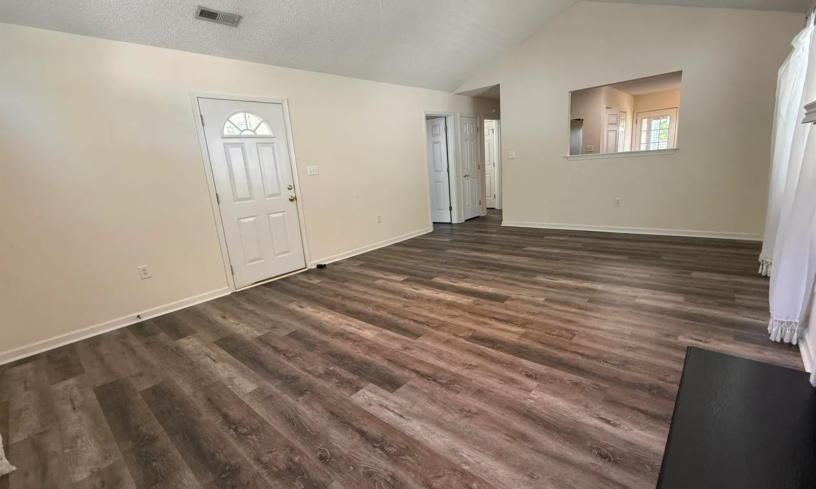 Property image 3 at 306 Woodruff Park Lane, Simpsonville, SC 29681
