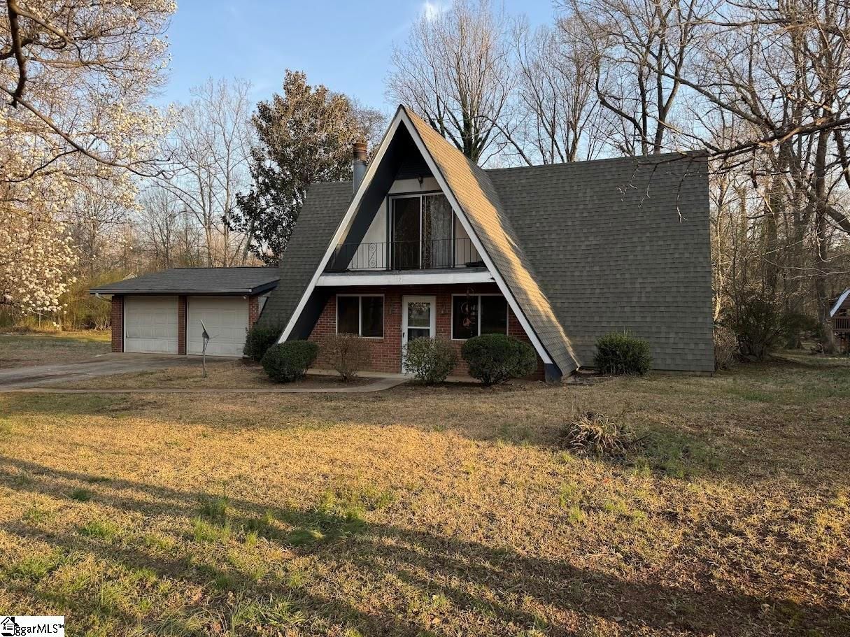 Property image 2 at 2 Brookwood Court, Taylors, SC 29687