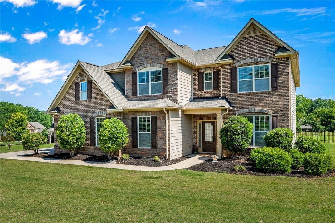 Property image 3 at 102 Rolling Meadow Court, Anderson, SC 29621