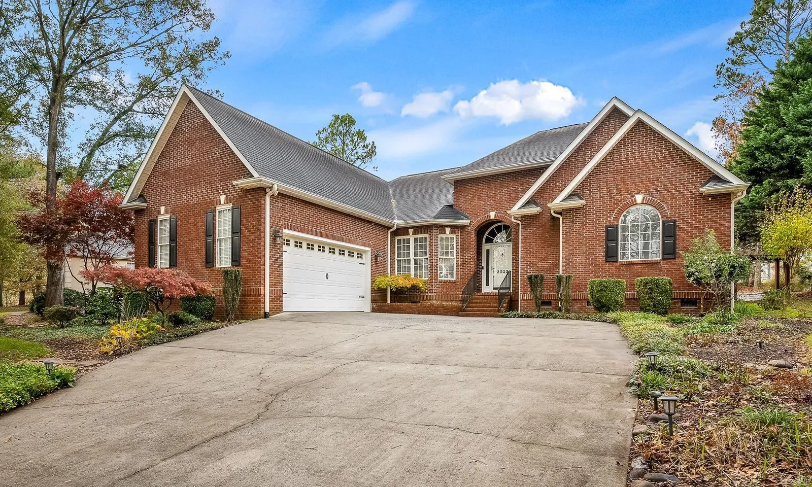 Cobbs Glen, Anderson Community