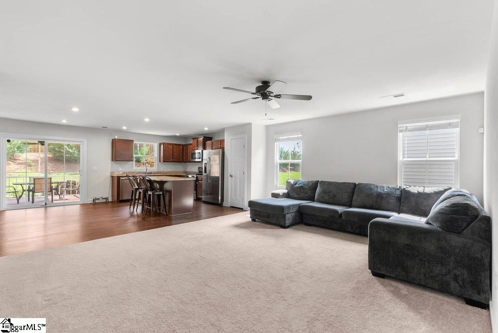 Property image 4 at 206 Fairmeadow Way, Greenville, SC 29617
