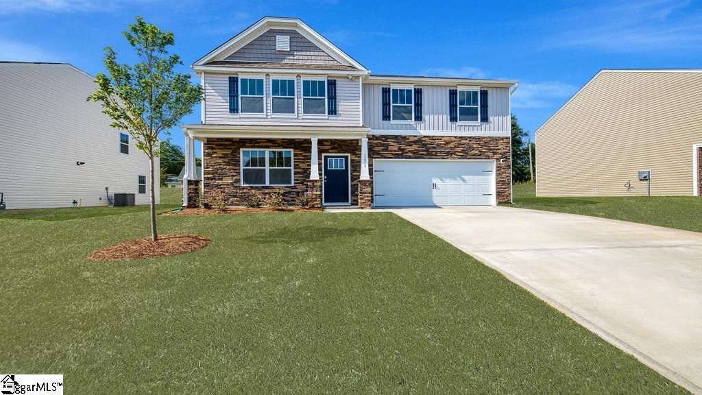 Property image 1 at 1267 Elterwater Lane, Spartanburg, SC 29306
