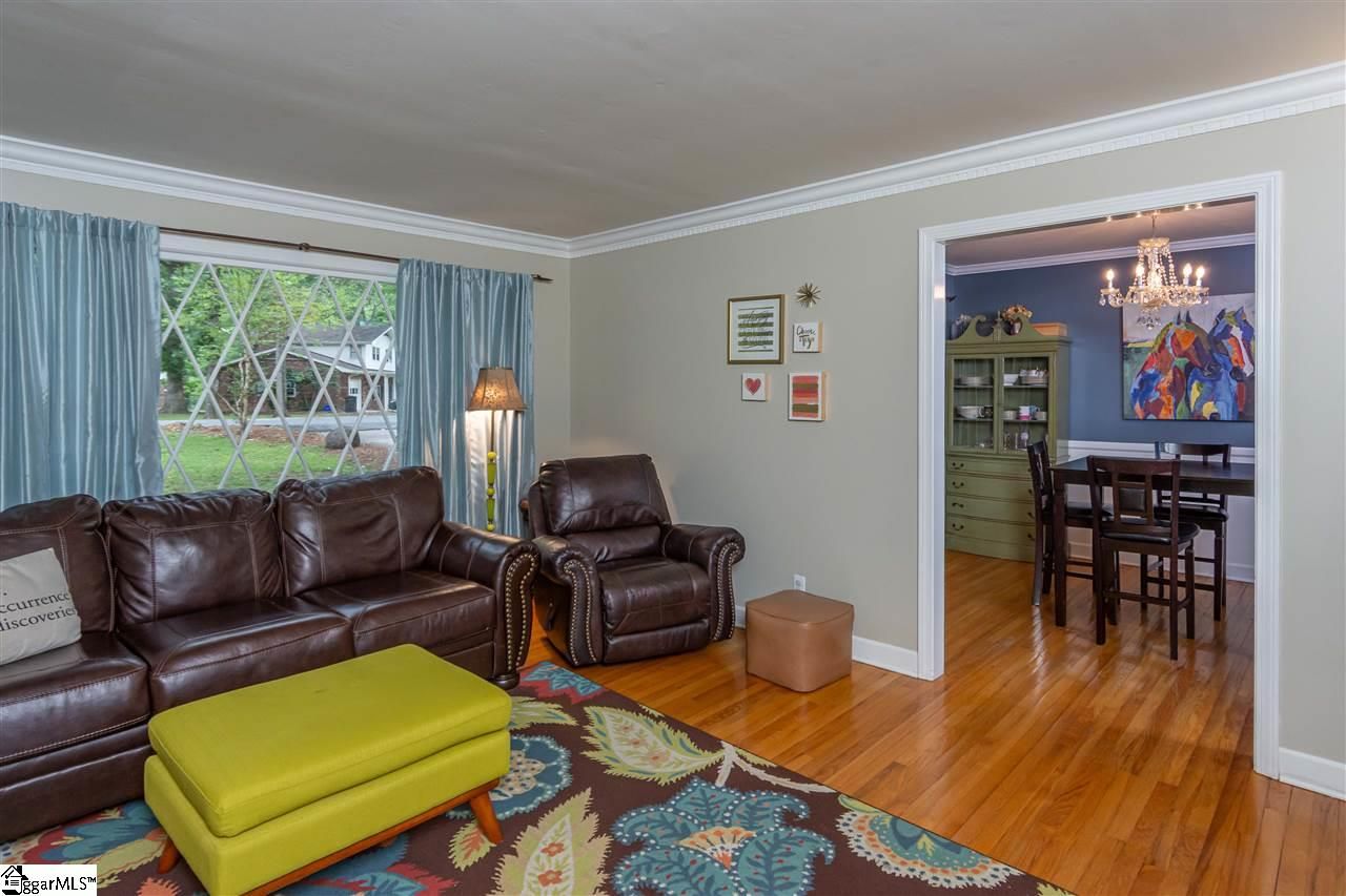 Property image 3 at 14 Kimberly Lane, Taylors, SC 29687
