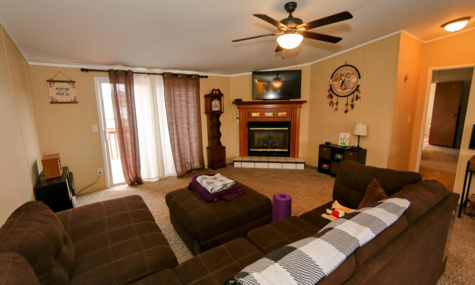 Property image 2 at 608 Courtland Way, Greer, SC 29651