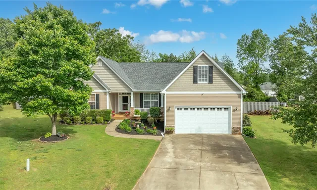 406 Eckley Court