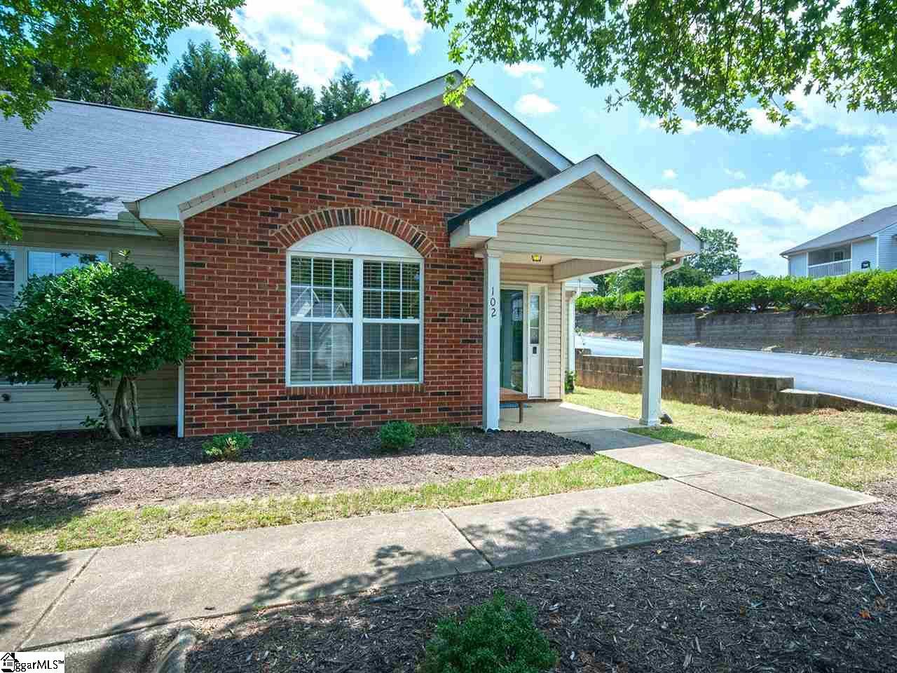 Property image 2 at 102 Brookhill Place, Mauldin, SC 29662