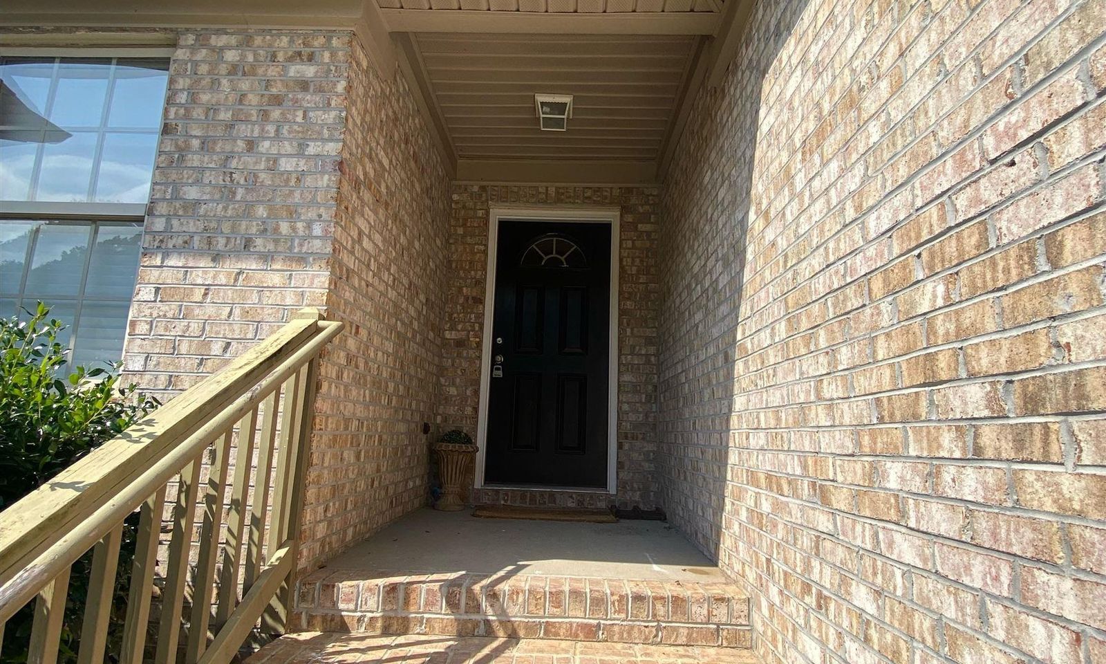 Property image 2 at 935 Squires Point, Duncan, SC 29334
