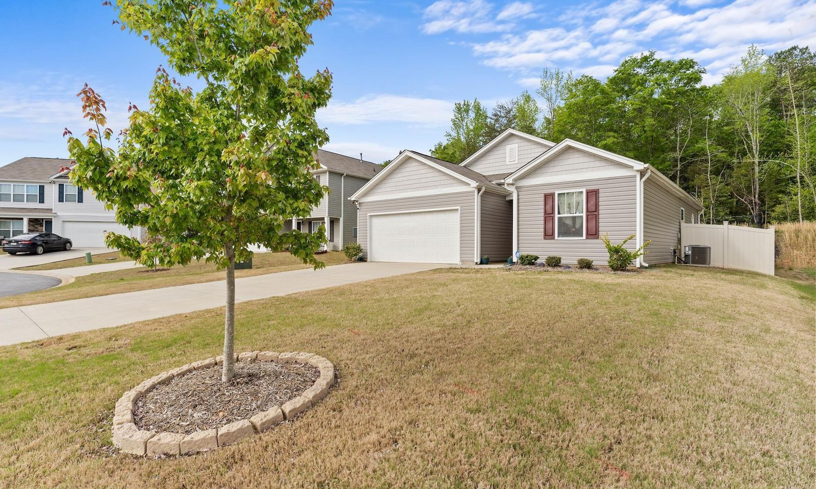 Property image 1 at 12 Overhill Lane, Simpsonville, SC 29680