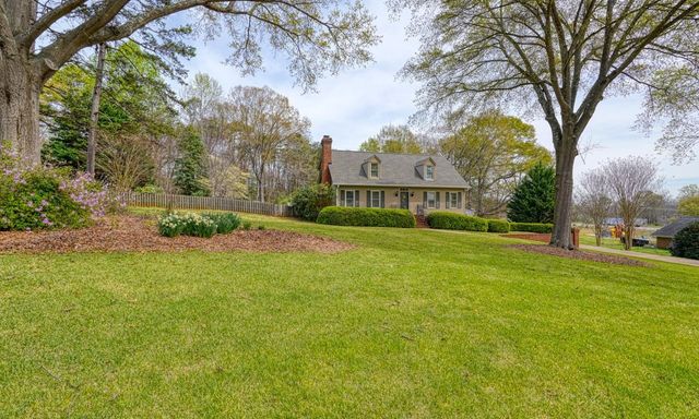 107 Woodwind Drive