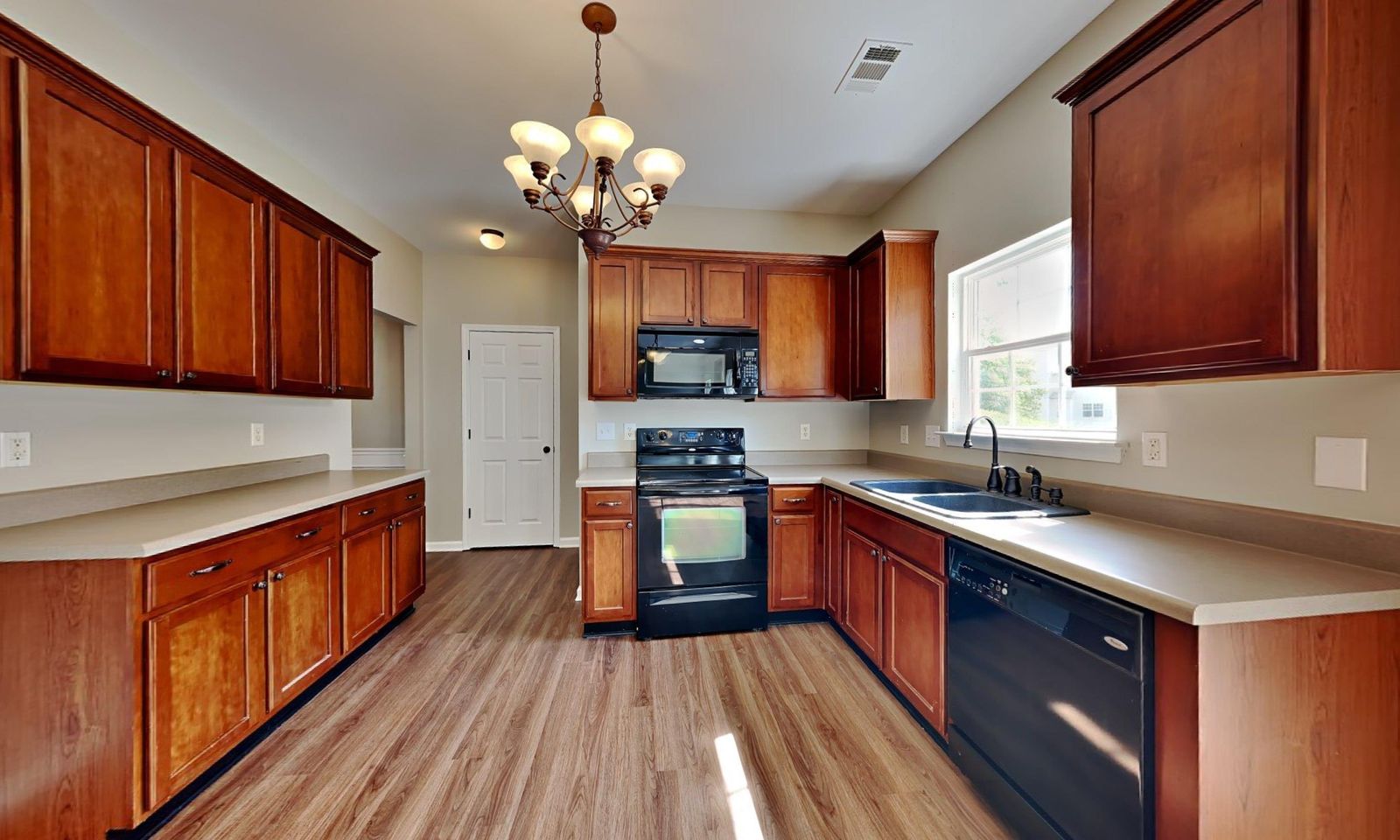 Property image 5 at 6 Golden Acre Court, Simpsonville, SC 29681