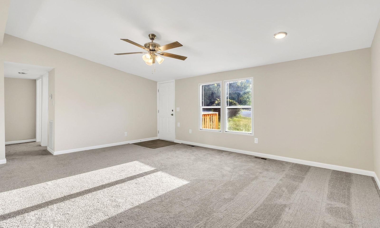 Property image 4 at 408 Clear Dawn Drive, Easley, SC 29640
