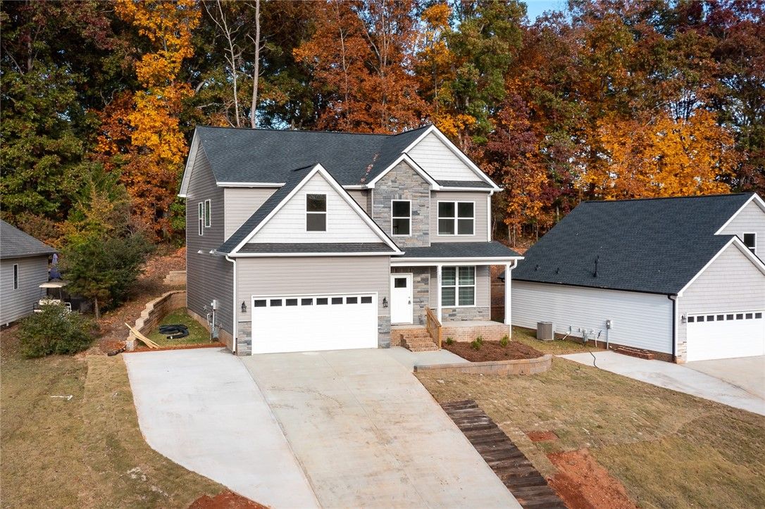 Property image 4 at 111 Falcons Landing, Anderson, SC 29625