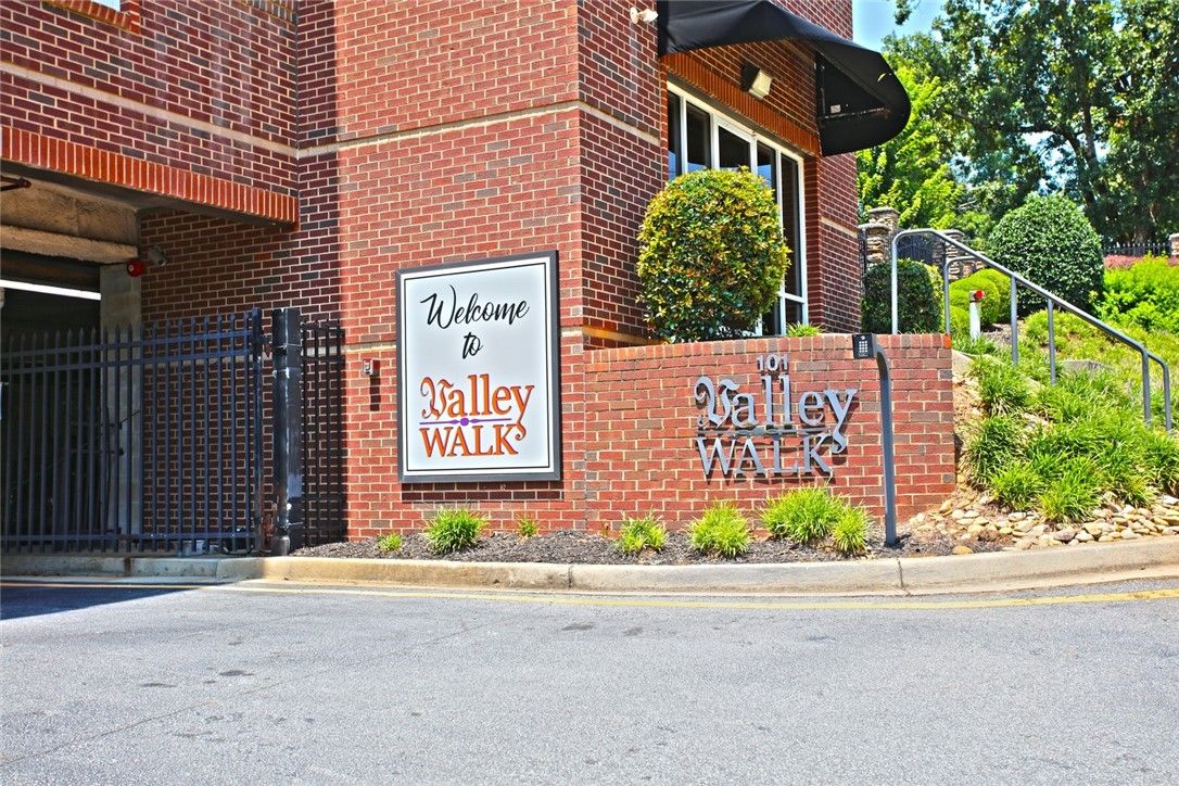 Property image 3 at 101 Oak Street, Clemson, SC 29631