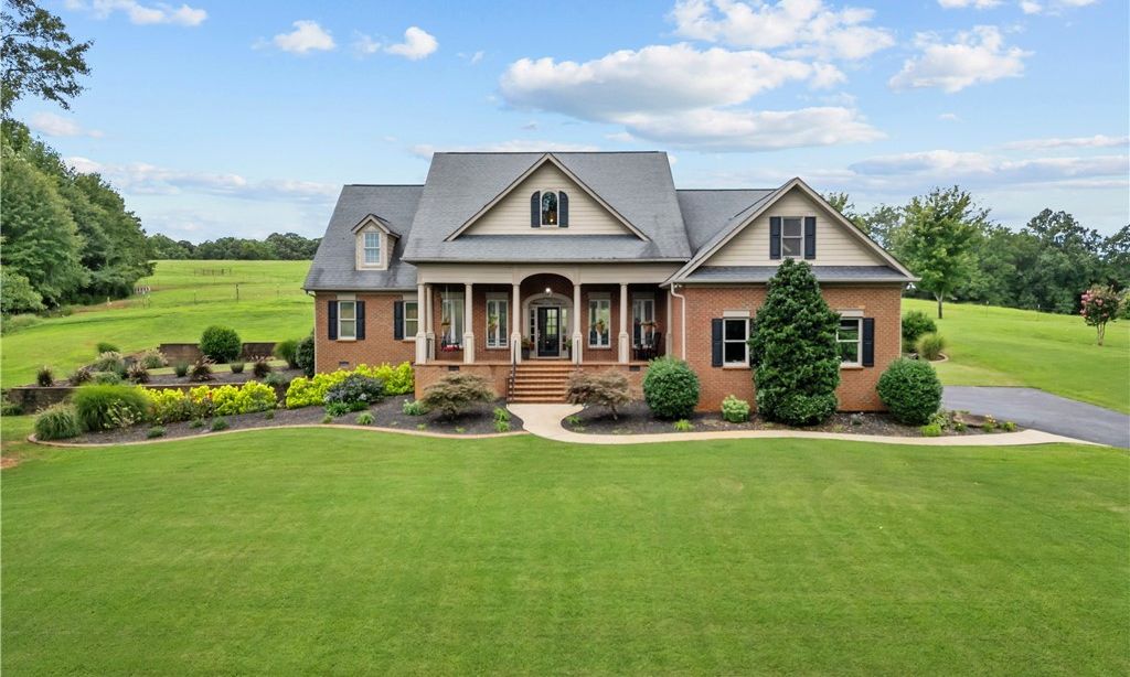 185 Meadow Brook Lane