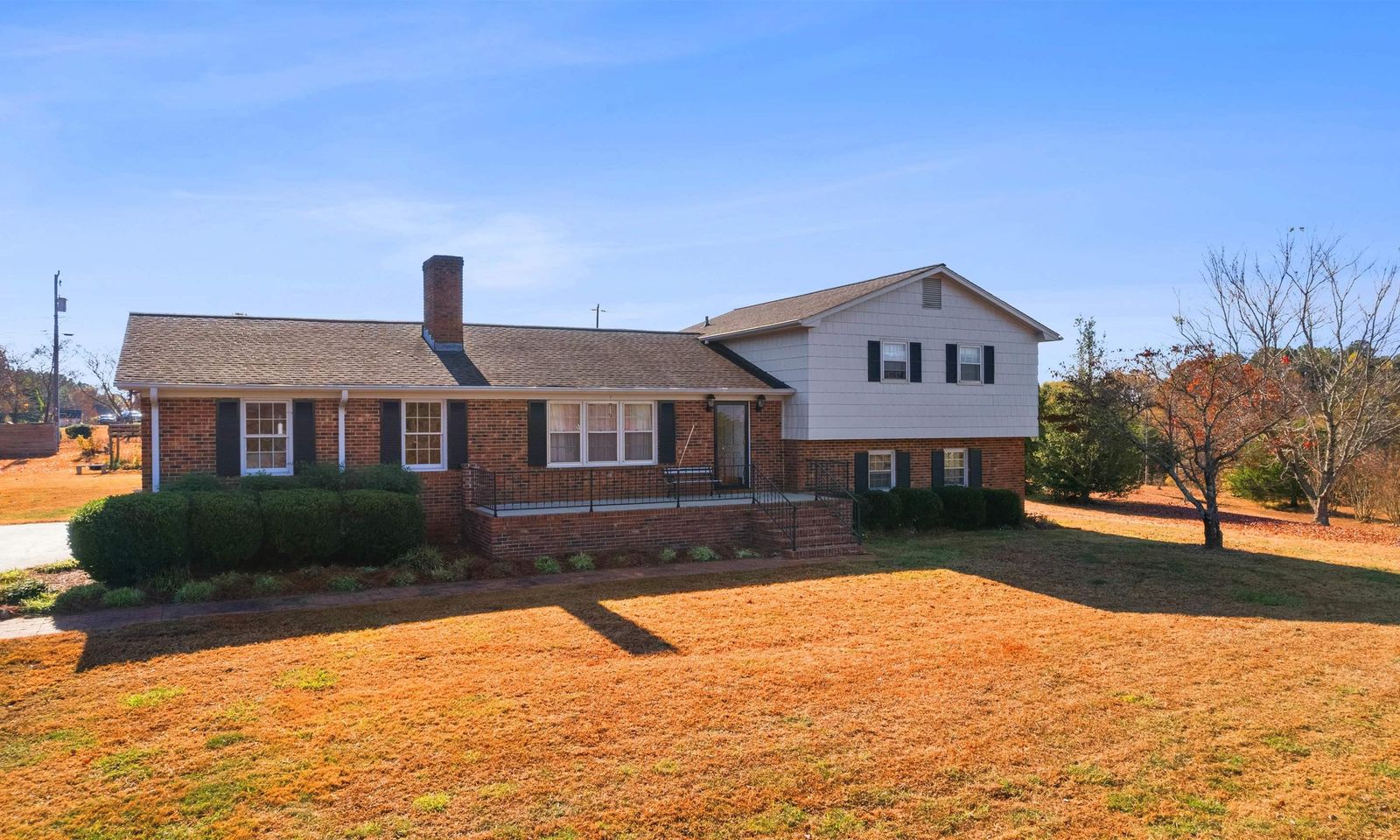 Property image 2 at 365 Scenic Avenue, Campobello, SC 29322