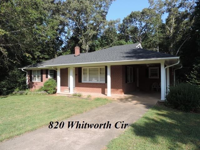Property image 2 at 820 Whitworth Circle, Seneca, SC 29672