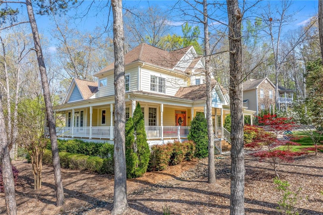 Property image 1 at 101 Azalea Court Court, Westminster, SC 29693