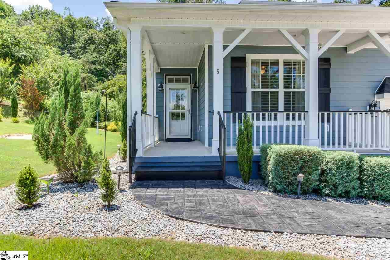 Property image 3 at 5 Apex Court, Greenville, SC 29617