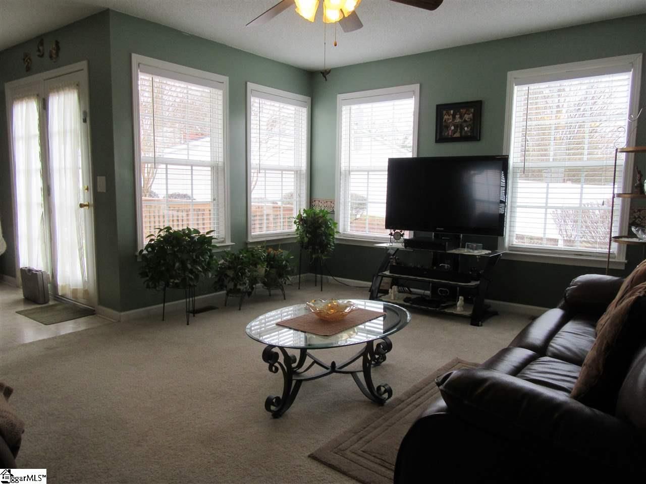 Property image 3 at 3 Alice Avenue, Greenville, SC 29611