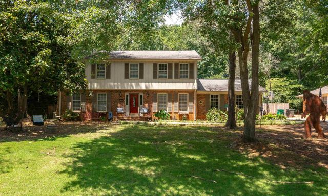 242 Heathwood Drive