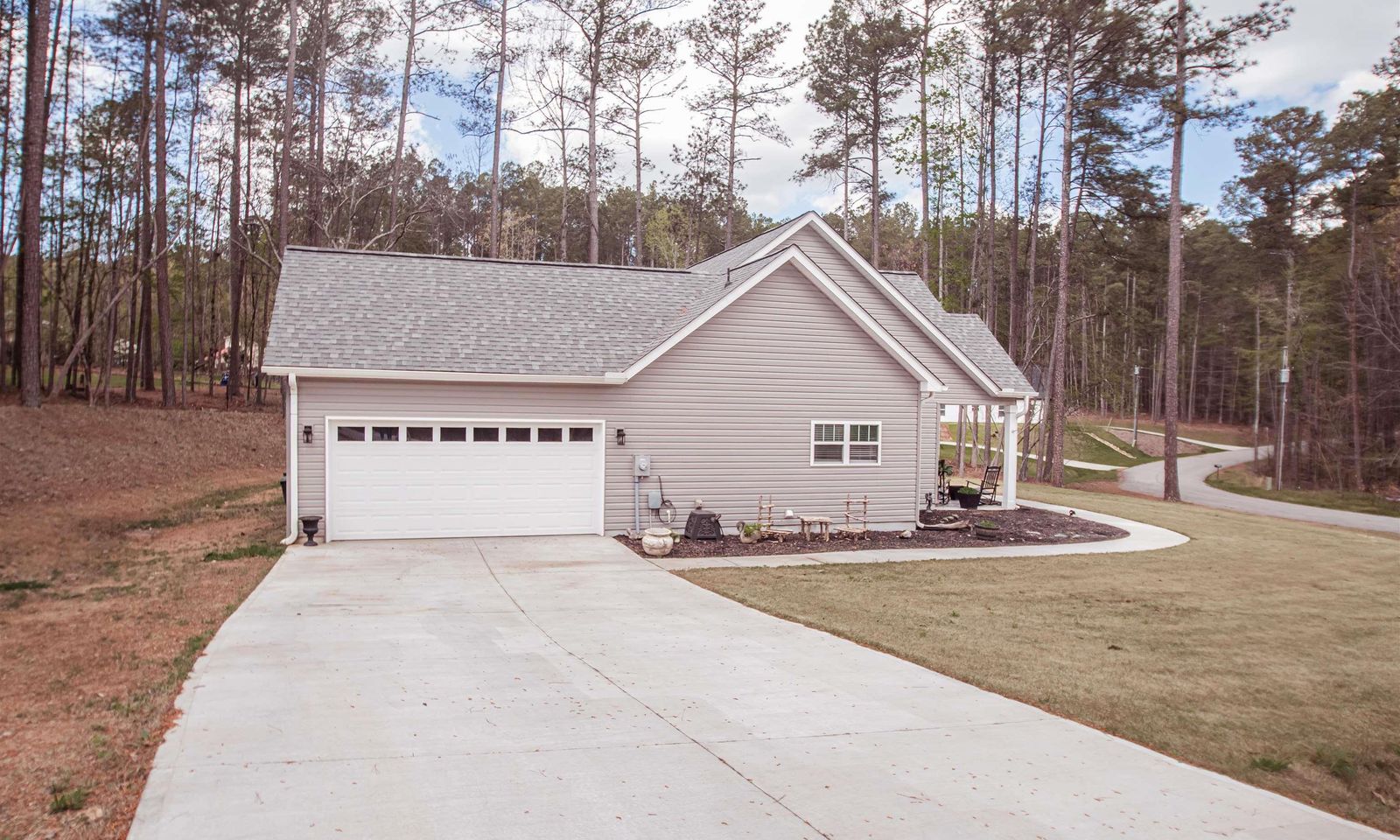 Property image 3 at 5 Short Street, Townville, SC 29689