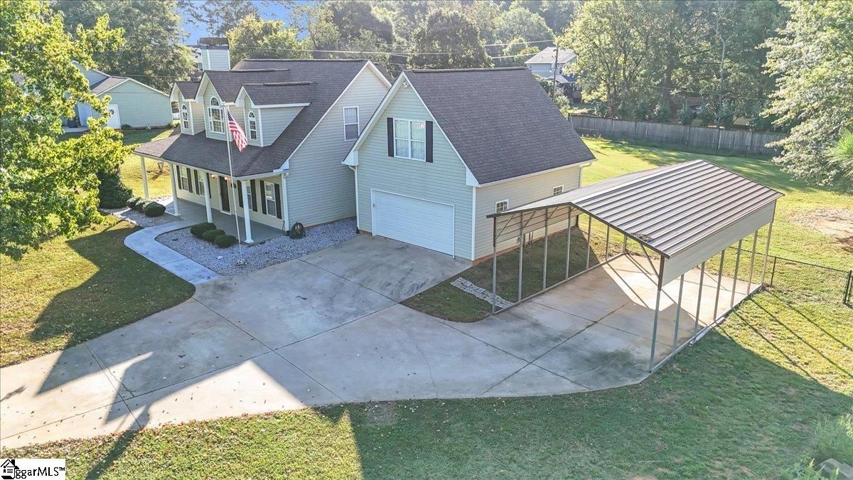Property image 3 at 106 Orleans Drive, Simpsonville, SC 29680